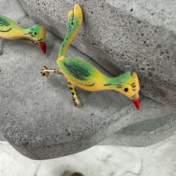 Handmade Enamel Bird Brooch Pin Set Multicolor Animal Aviary - Picture 4 of 4
